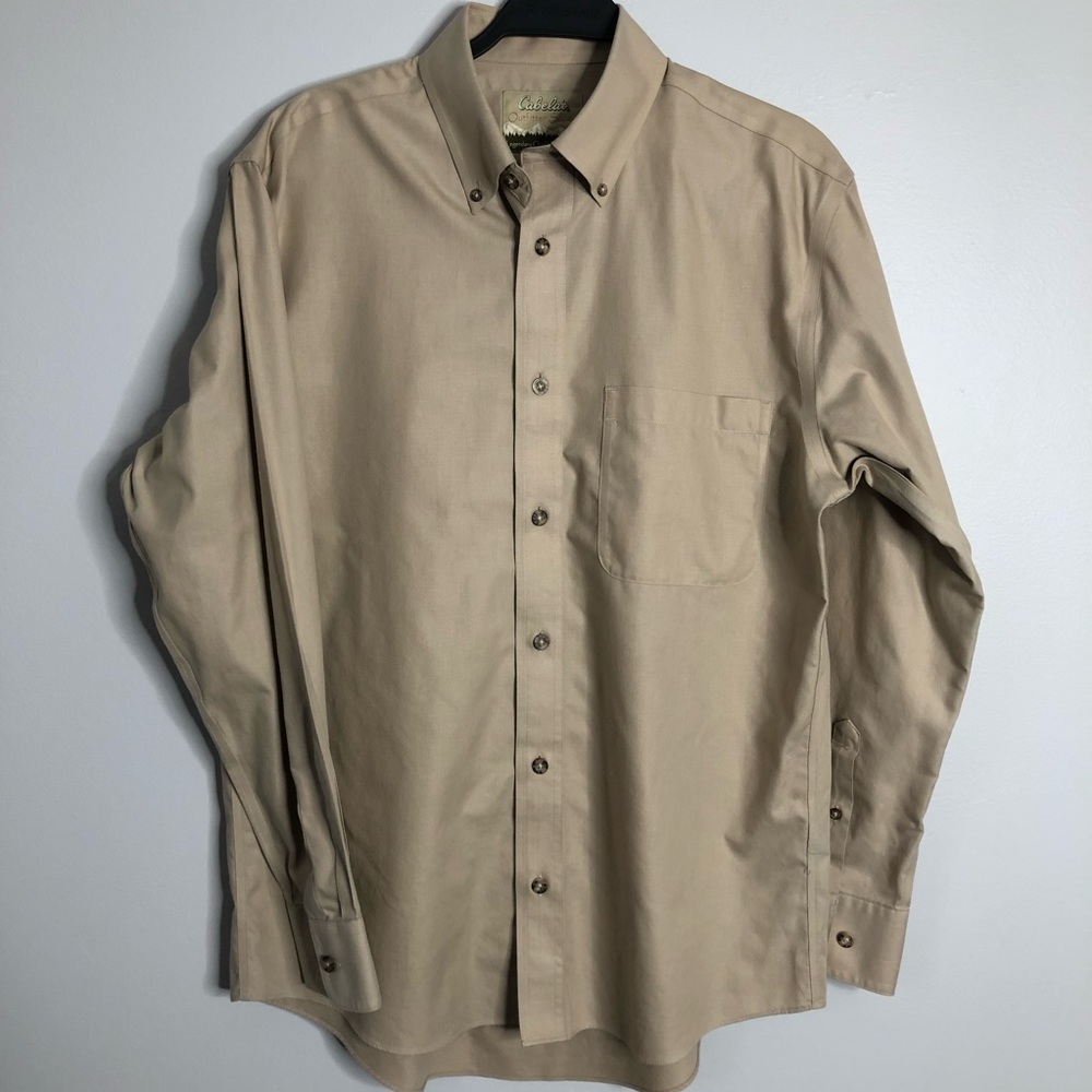 Cabela's Outfitters Series Outdoor Adventure Long Sleeve Button Down Medium